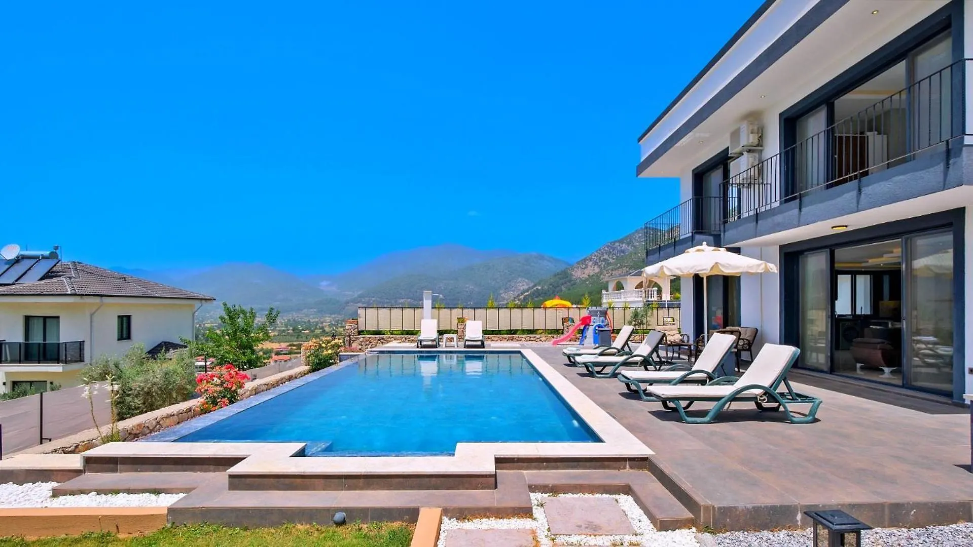 Fethiye Uzumlu Village 3 Bedroom Villa - 1725 0*,  Turcja